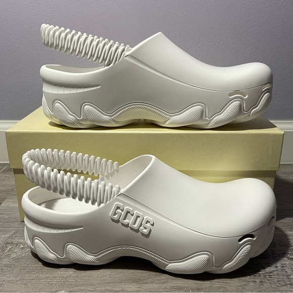 GCDS - Picture 3 of 6